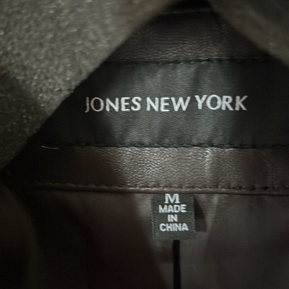 Jones New York brown leather jacket - Picture 2 of 9